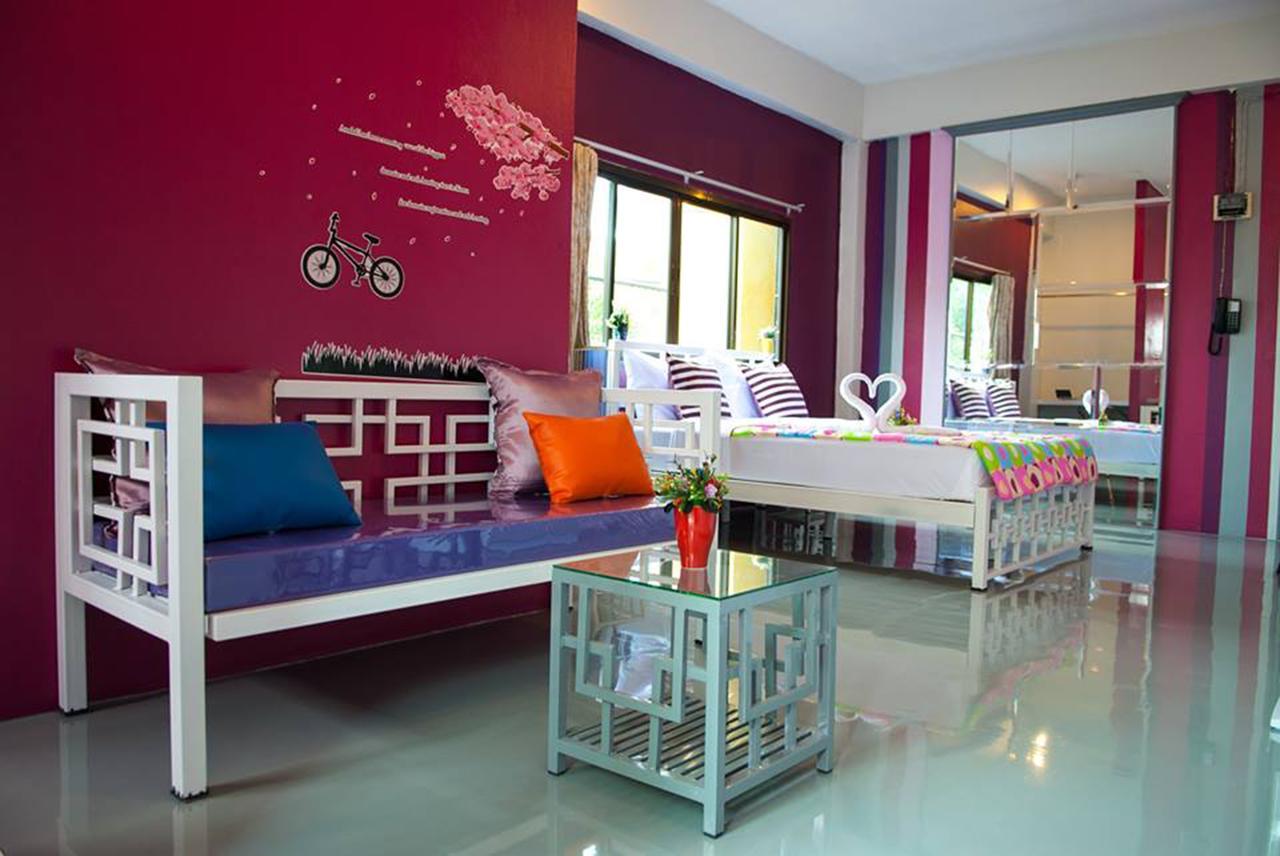 Buorana Hostel Chonburi Exterior photo