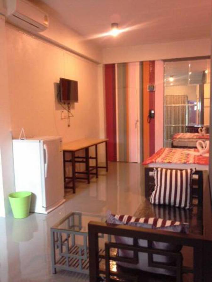 Buorana Hostel Chonburi Exterior photo