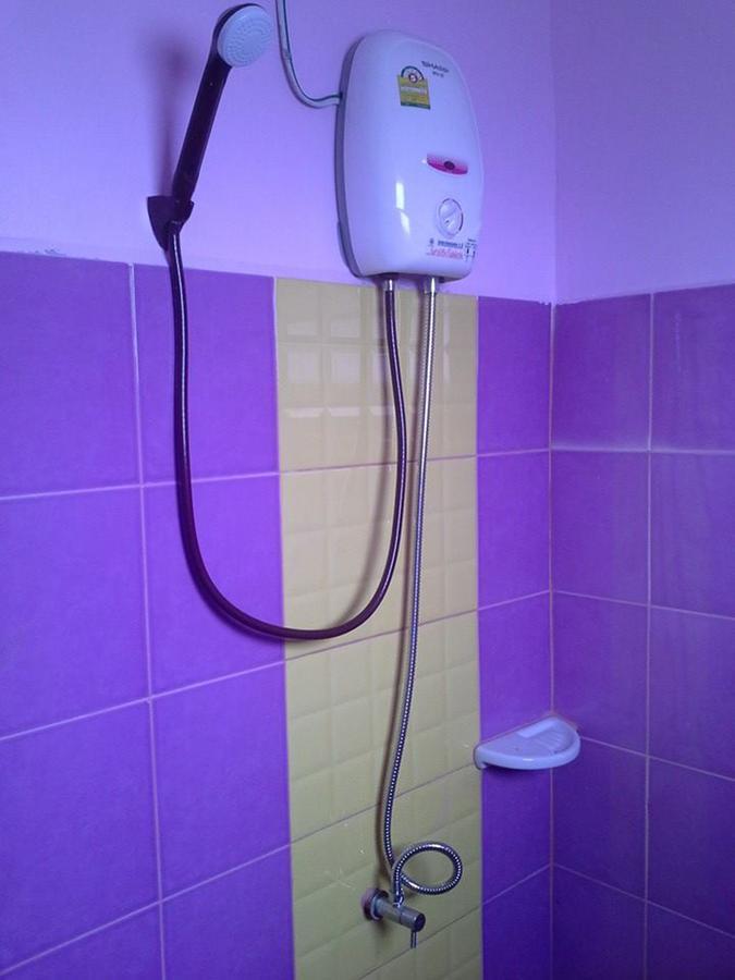 Buorana Hostel Chonburi Exterior photo