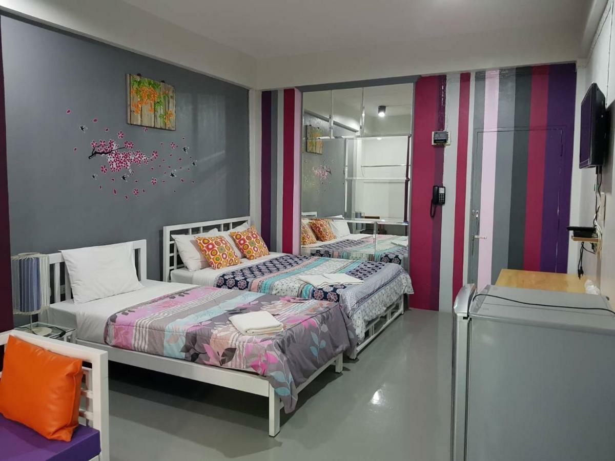 Buorana Hostel Chonburi Exterior photo